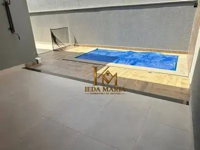 Casa de Condomínio com 3 quartos em Jardim Mantova