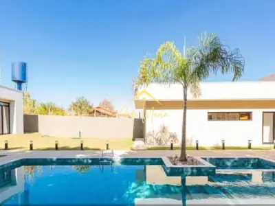 Chácara com 3 quartos em Terras de Itaici
