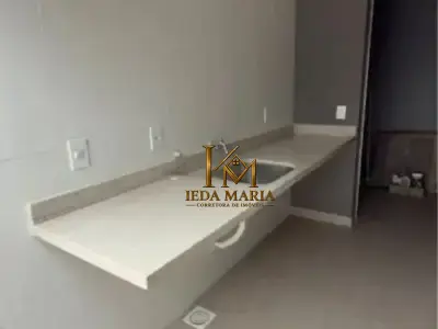 Casa de Condomínio com 3 quartos em Jardim Mantova