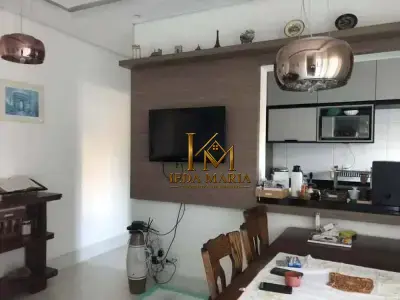 Apartamento com 3 quartos em Jardim Santiago