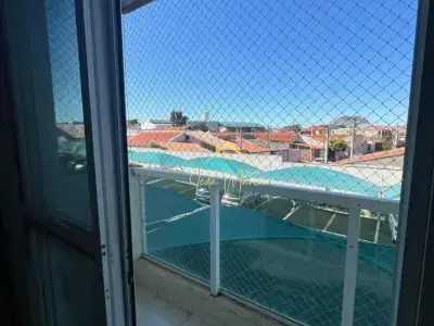 Apartamento com 3 quartos em Vila Brizzola
