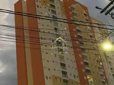 Apartamento com 2 quartos em Centro