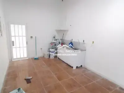 Casa com 2 quartos em Jardim Apurá