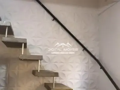 Sobrado com 3 quartos em Jardim Selma