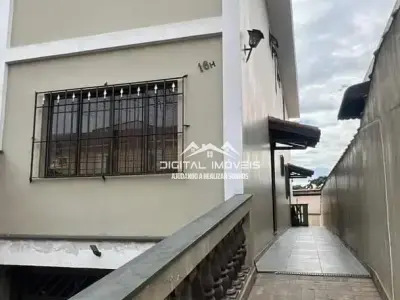 Sobrado com 3 quartos em Americanópolis