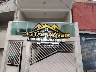 Casa com 4 quartos em Parque Doroteia