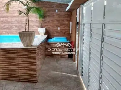 Sobrado com 3 quartos em Jardim Sabará