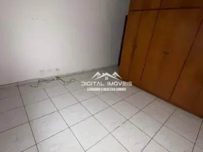 Sobrado com 3 quartos em Vila Império