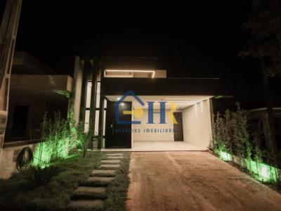 Casa de Condomínio com 3 quartos em Residencial Reserva Ipanema
