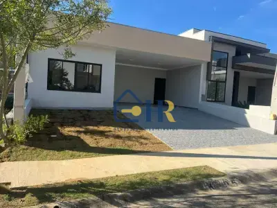 Casa de Condomínio com 3 quartos em Cajuru do Sul