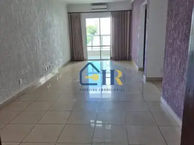 Casa de Condomínio com 3 quartos em Parque Campolim