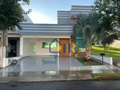 Casa de Condomínio com 3 quartos em Residencial Terras de São Francisco