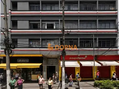 Sala / Conjunto com 0 quartos em Canindé, São Paulo - 70m²