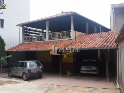 Casa com 3 quartos em Caieiras, Vespasiano - 100m²