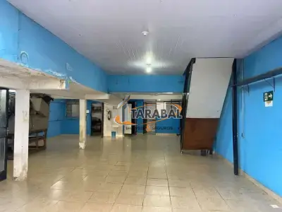 Imóveis em Ana Lúcia