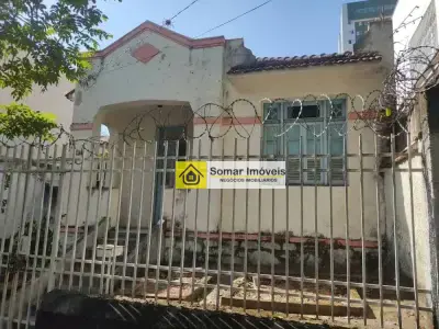 Casa com 4 quartos em Barro Preto, Belo Horizonte - 200m²