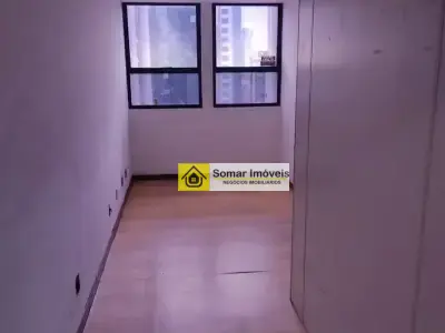 Sala / Conjunto com 0 quartos em Funcionários, Belo Horizonte - 25m²