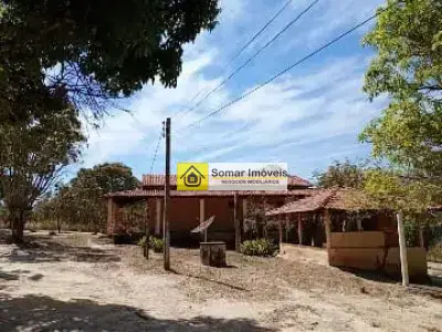 Fazenda com 3 quartos em Zona Rural, Três Marias - 1300000m²