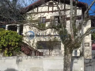 Casa com 5 quartos em Federal, São Lourenço - 371.9m²