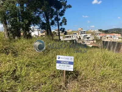 Lote / Terreno com 0 quartos em Jardim das Oliveiras, São Lourenço - 300m²