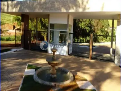 Lote / Terreno com 0 quartos em Palmela, São Lourenço - 336m²