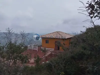 Chácara com 2 quartos em Serra da Paula, BAEPENDI - 49m²