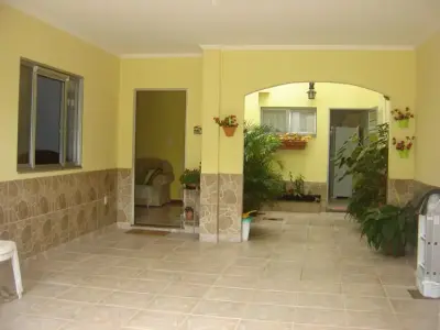 Imóveis em Solar dos Lagos
