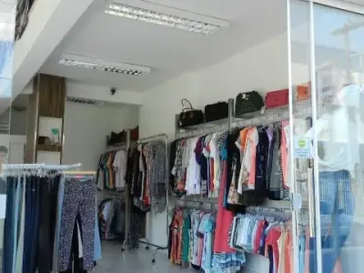 Ponto Comercial com 0 quartos em Centro, Pouso Alegre - 85m²