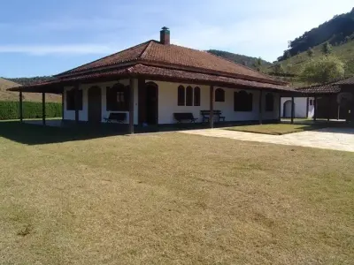 Fazenda com 4 quartos em Zona Rural, Liberdade - 0m²