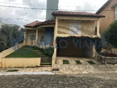 Casa com 3 quartos em Condominio Fechado, São Lourenço - 250m²