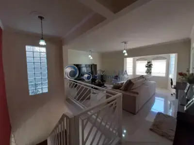Casa com 3 quartos em Jardim das Acácias, São Lourenço - 220m²