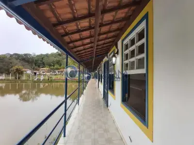 Imóvel Comercial com 0 quartos em Zona Rural, Caxambu - 1200m²