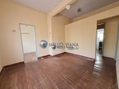 Casa com 4 quartos em Centro, SOLEDADE DE MINAS - 180m²