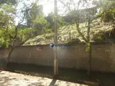 Lote / Terreno com 0 quartos em Vale dos Pinheiros, São Lourenço - 432m²