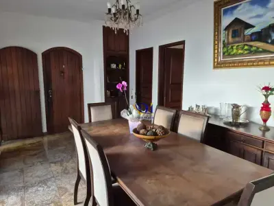 Casa com 4 quartos em São Luiz, Belo Horizonte - 497m²