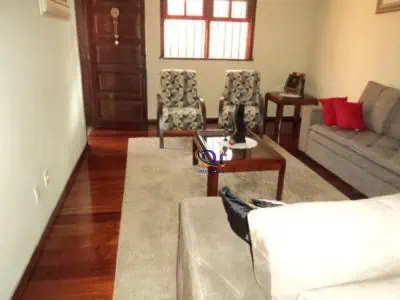Casa com 4 quartos em Dona Clara, Belo Horizonte - 394m²