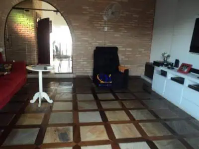 Casa com 4 quartos em Dona Clara, Belo Horizonte - 460m²