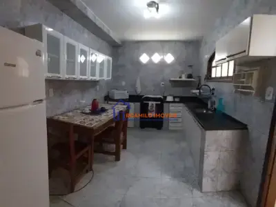 Casa com 2 quartos em Figueira, Arraial do Cabo - 200m²