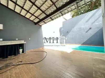 Casa com 3 quartos em Dom Pedro I