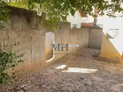 Lote / Terreno com 0 quartos em Jardim Leblon