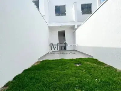 Casa com 2 quartos em Jardim Leblon