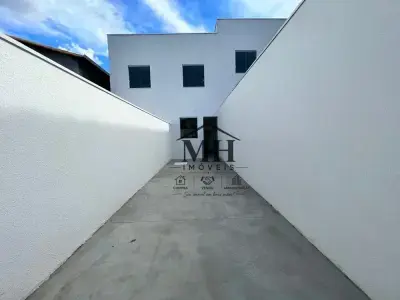 Casa com 2 quartos em Jardim Leblon