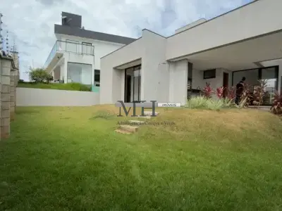 Casa de Condomínio com 3 quartos em Residencial Park I