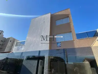 Cobertura com 3 quartos em Itapoã