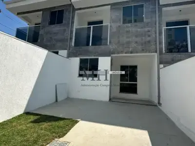 Casa Geminada com 3 quartos em Vila Cloris