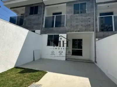Casa Geminada com 3 quartos em Vila Cloris