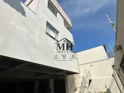 Cobertura com 3 quartos em Santa Mônica