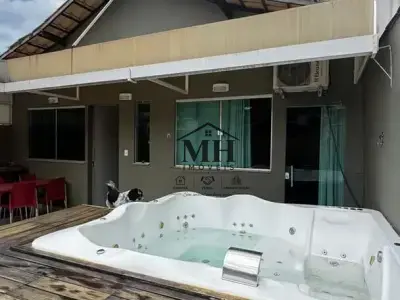 Casa com 3 quartos em Planalto
