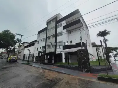 Cobertura com 2 quartos em Heliópolis