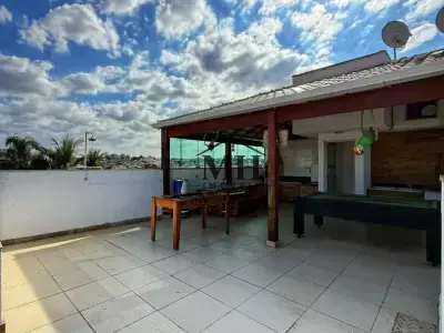 Cobertura com 3 quartos em Santa Amélia